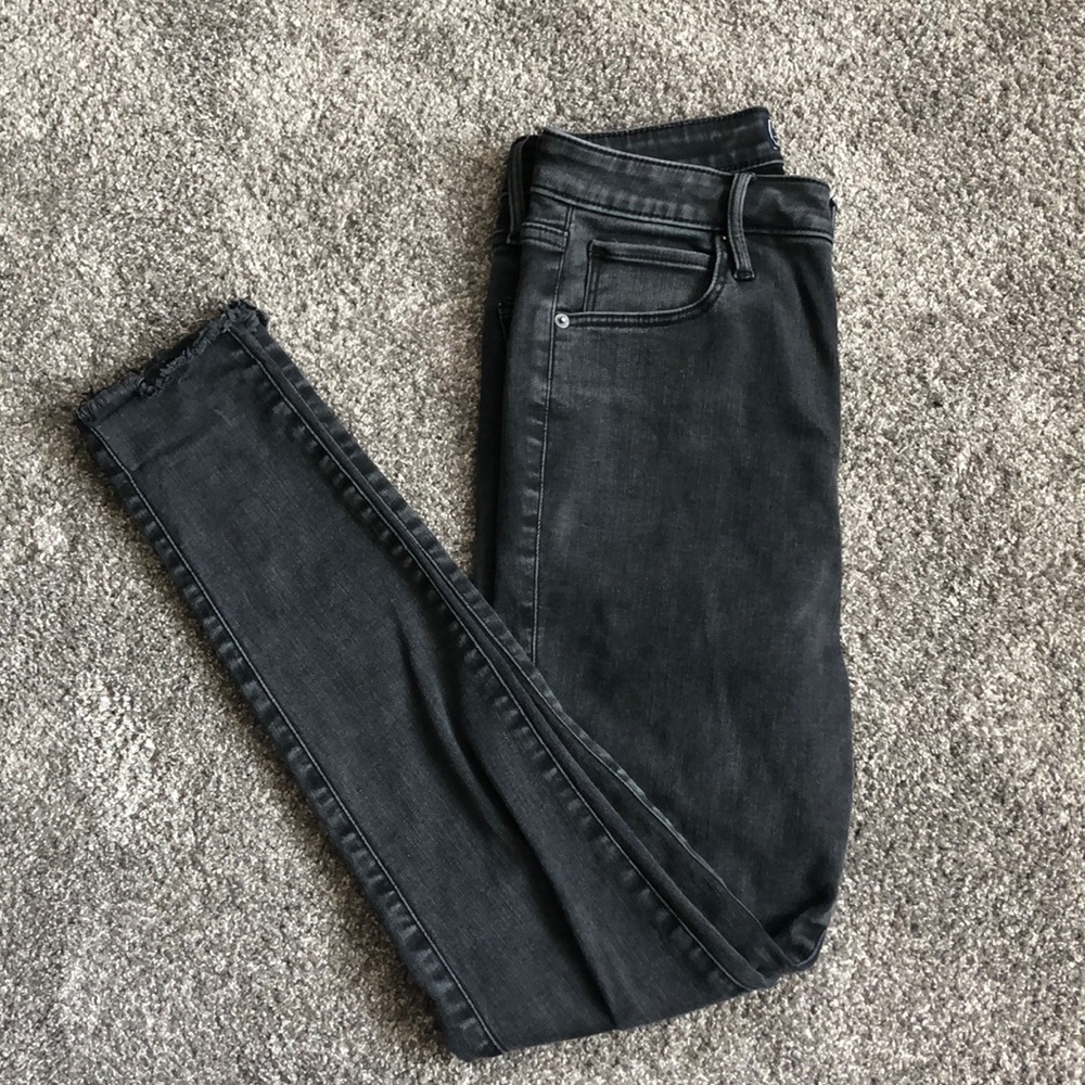 Abercrombie black jeans size 28/6